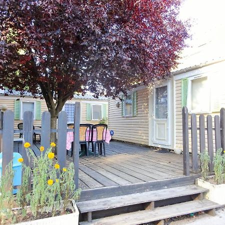 Mobil-Home 2 "Camping" Pesmes Zewnętrze zdjęcie